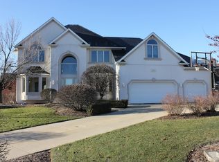 2403 New Haven Dr, Naperville, IL