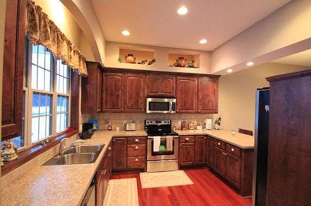 2nd image of 20530 Ivywood Street NW