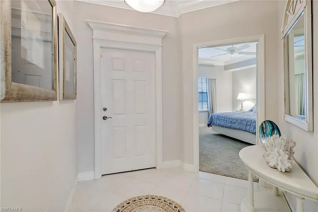 2 bed, 2.0 bath, 1518 sqft, $10,000 — Photo 2