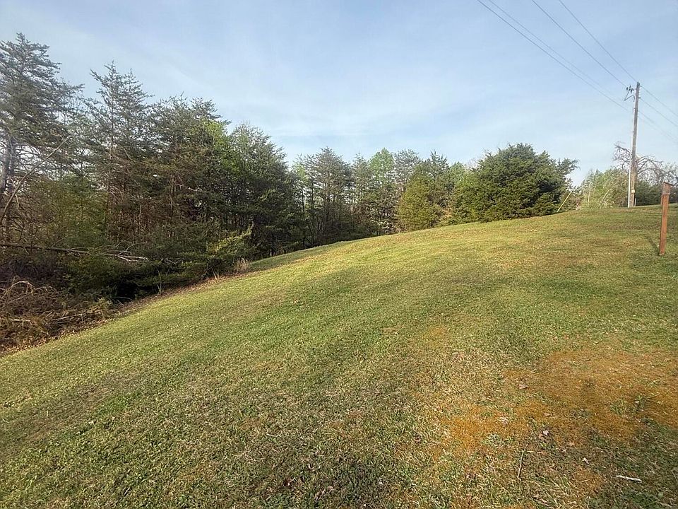 1st image of 1926 Greenbriar Rd