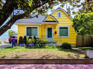 7718 9th Ave NW, Seattle, WA 98117