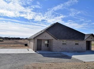 103 Crossfire Ct, Weatherford, TX 76088