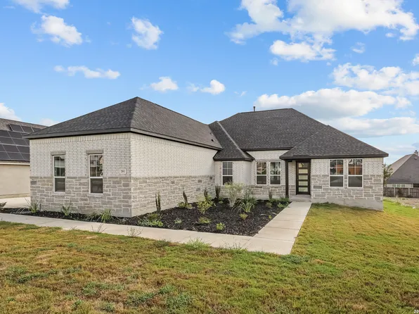 201 Matthew Path, Castroville, TX 78009