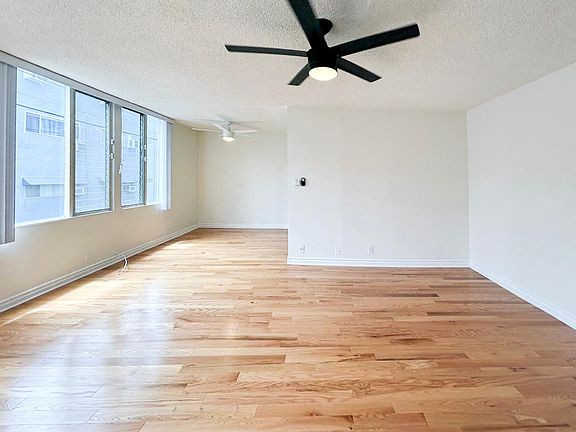 5th image of 222 Washington Ave APT 8