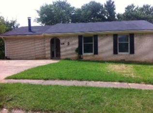 505 Sands Dr, Hopkinsville, KY 42240