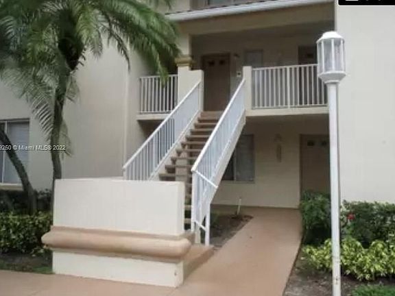 4th image of 14105 Glenmoor Dr #0