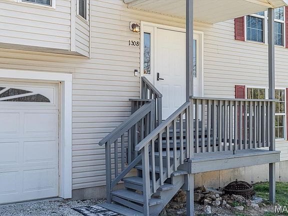 3rd image of 1308 Wildwood Dr