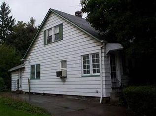 7610 Vineyard Ave, Cleveland, OH