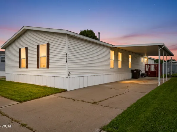 1198 Apple Blossom Ln, Sidney, OH 45365