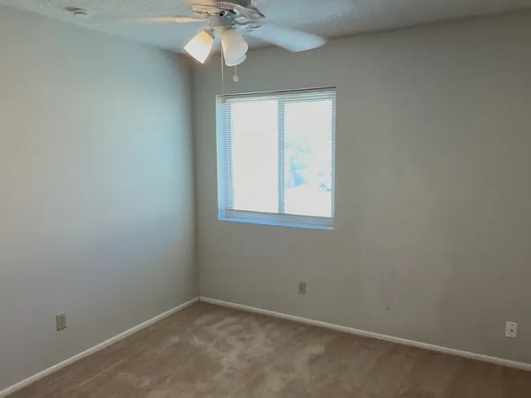 1515 E Sahuaro Dr #1 — Photo 9