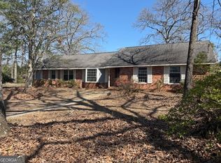 216 Ridgeland Dr, Warner Robins, GA 31093