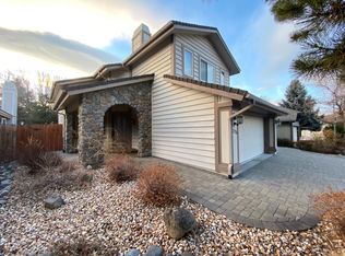 225 Meadow Brook Dr, Reno, NV 89519