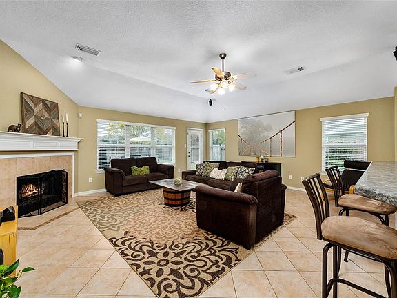 4th image of 3966 Inglewood Cir