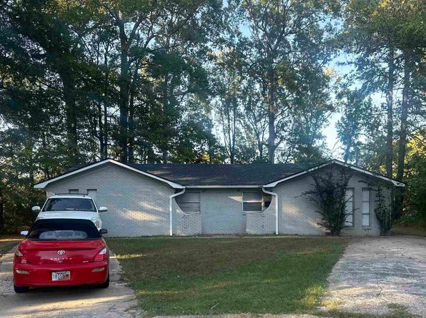 little-rock-arkansas-82838600 picture