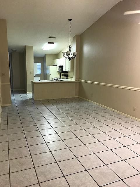 2nd image of 14828 Par Club Cir