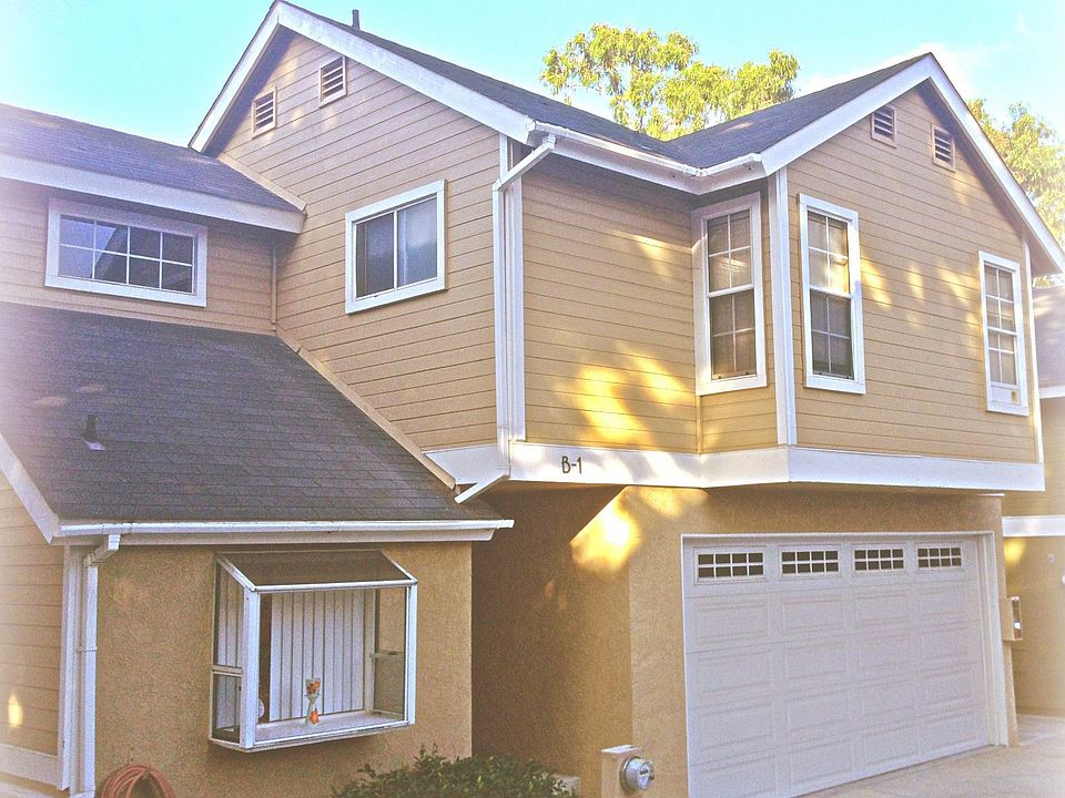 1st image of 2206 Canyon Dr