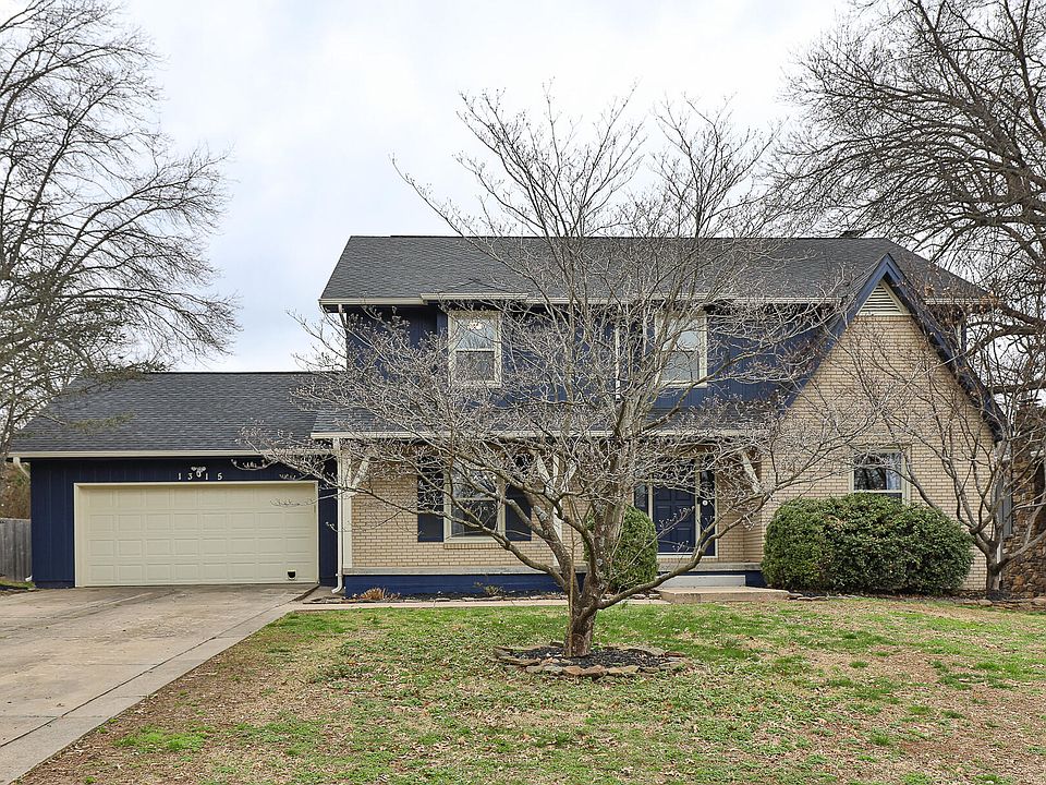 1st image of 1315 S Oak Run Place