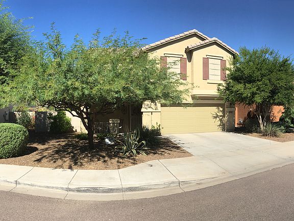 3rd image of 3108 S 72nd Dr