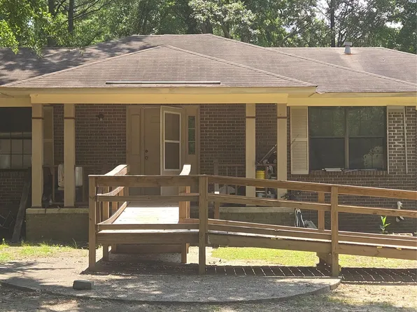 636 Copeland Rd, Wetumpka, AL 36092