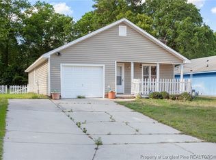 540 Andover Rd, Fayetteville, NC 28311