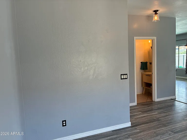 9226 N 182nd Dr — Photo 18
