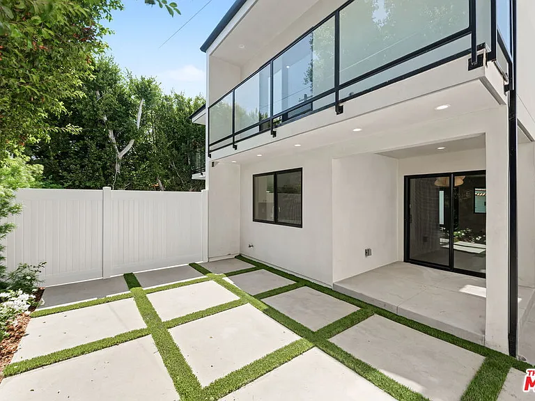 5843 Whitworth Dr — Photo 18