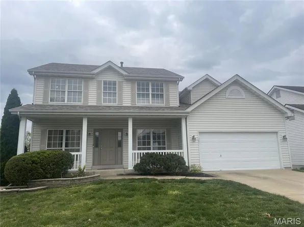 605 Thornridge Dr, O'Fallon, MO 63368