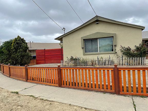 3rd image of 7122 Peter Pan Ave