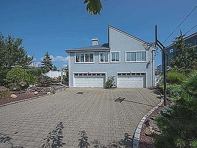1st image of 72 Highwater Ave