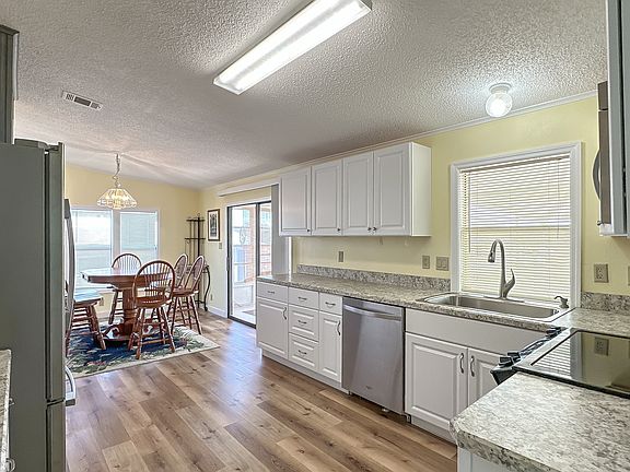 4th image of 704 Water Oak Blvd #2346