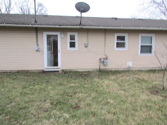 2nd image of 1032 Alder Dr