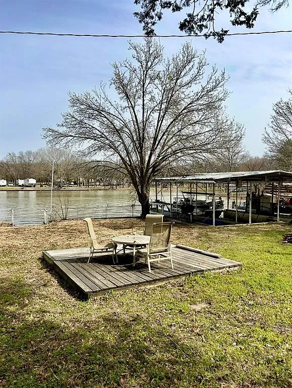 2 bed, 2.0 bath, 930 sqft, $1,500 — Photo 3