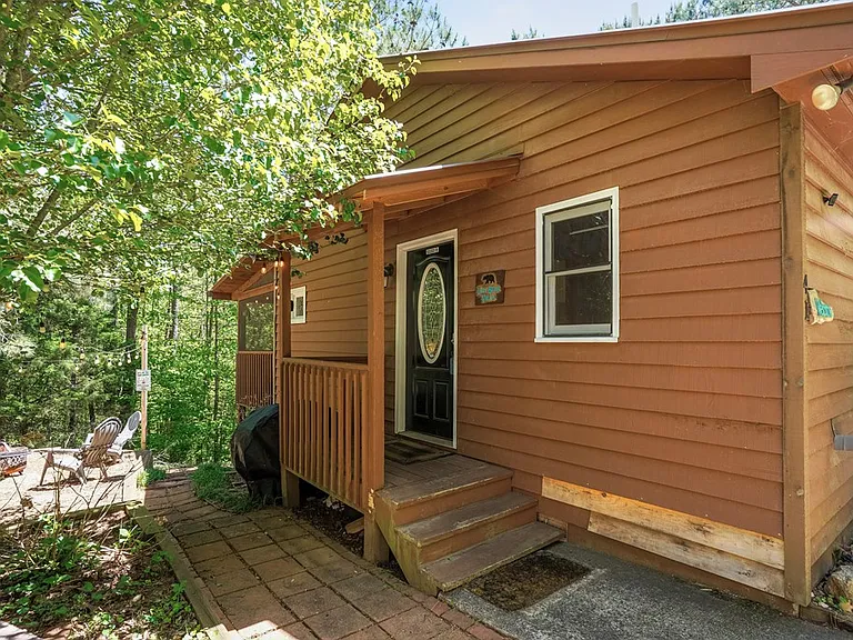 41 Courtside Ct — Photo 36