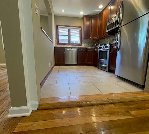 2nd image of 7372 197th St Floor 2