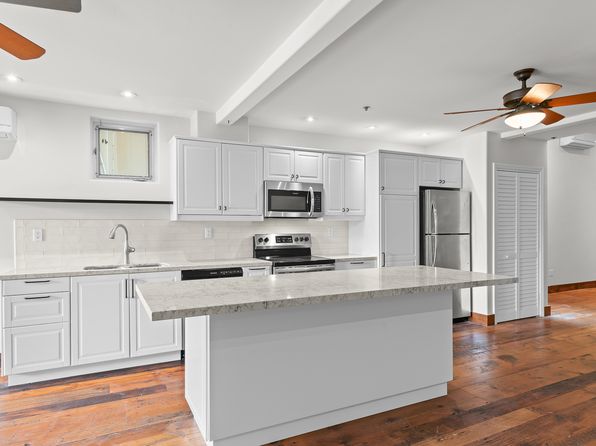 2141 Cambridge Ave #1/2