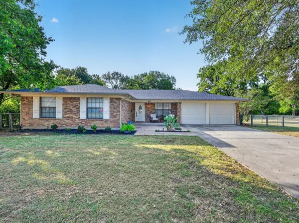 312 E Miller St, Burleson, TX 76028