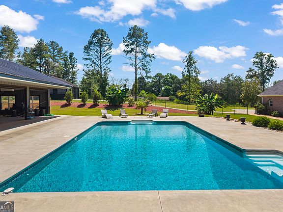 3rd image of 141 Virginia Hills Rd