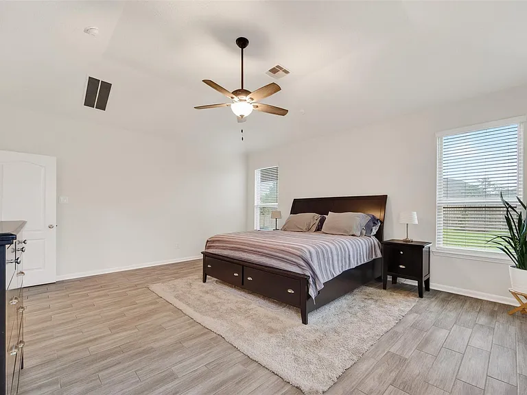 15607 Barton Orchard Ln — Photo 20