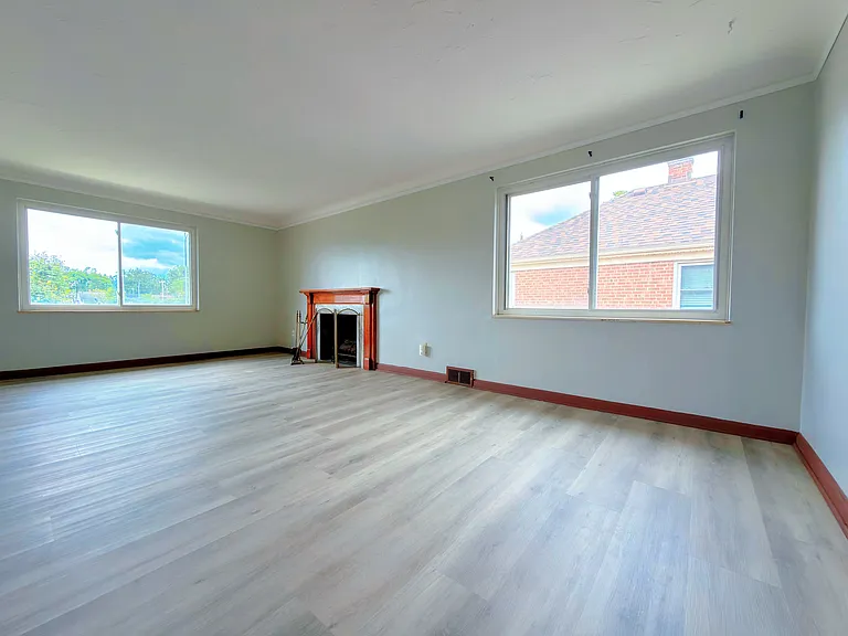 14330 Lakewood Heights Blvd #UP — Photo 7