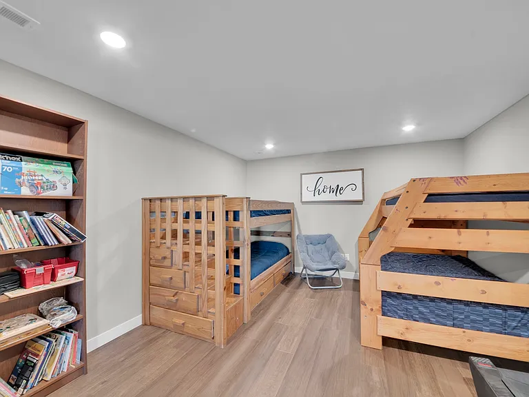 6692 Old Folsom Rd — Photo 22