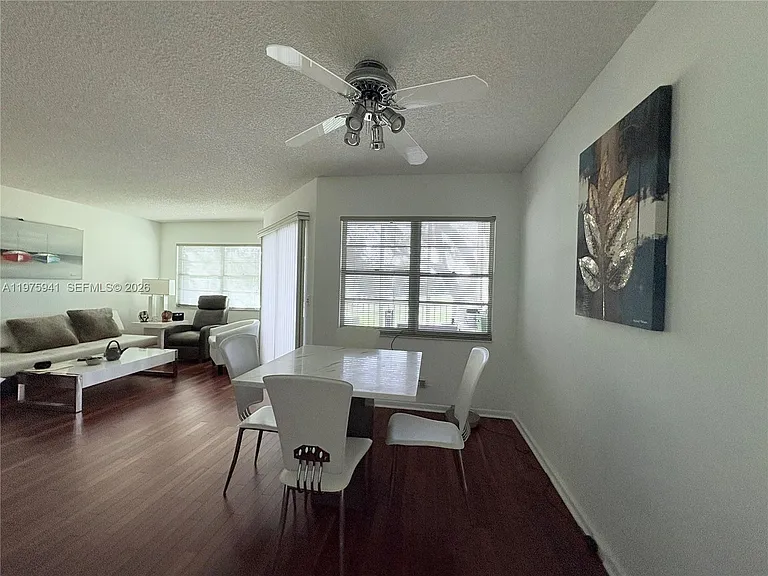 1300 SW 125th Ave #204K — Photo 2