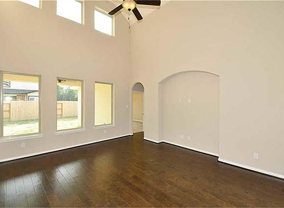 5th image of 2619 Forest Cove Ct
