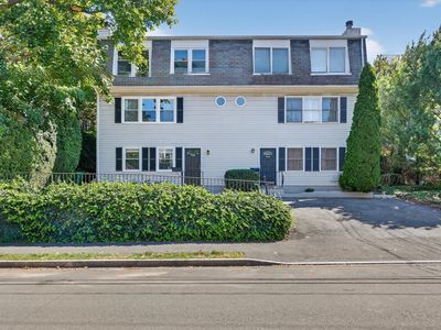 55 Locust St #B, Greenwich, CT, 06830