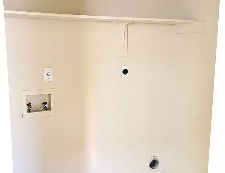 3401 Driftwood Dr — Photo 9