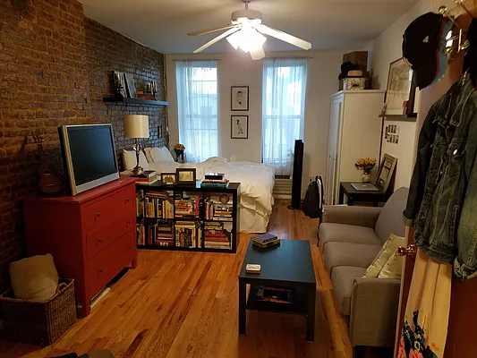 Rented by Prince Real Estate Associates LLC | media 8