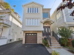 312 Vine St, Elizabeth, NJ 07202