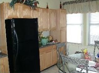 15 W 44th St, Bayonne, NJ 07002