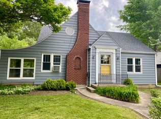 702 S Prospect Ave, Champaign, IL
