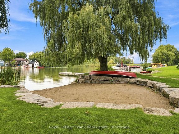 2nd image of 526 View Lake Rd