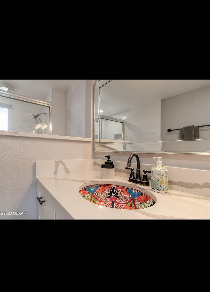 100 Silver Beach Ave — Photo 3